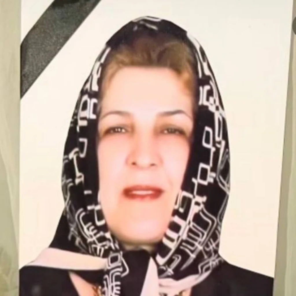 عذرا (مهناز) معصومی گودرزی
